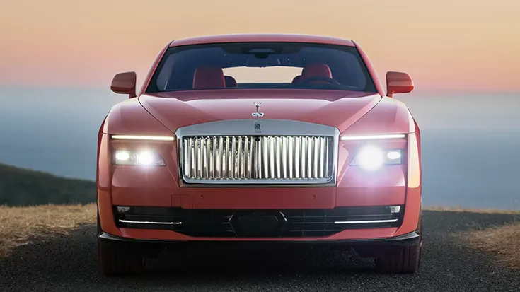 Rolls-Royce Spectre front